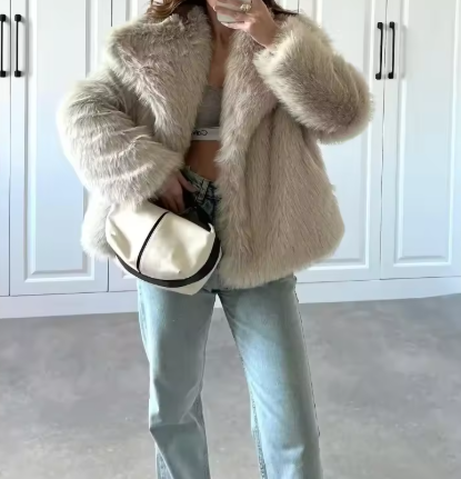 Victoria - Chaqueta de Pelo